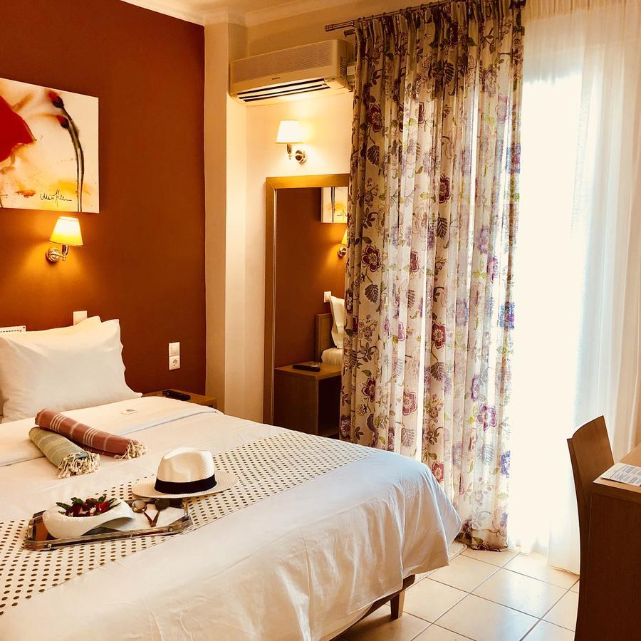 Aparthotel G George Nydri  Esterno foto