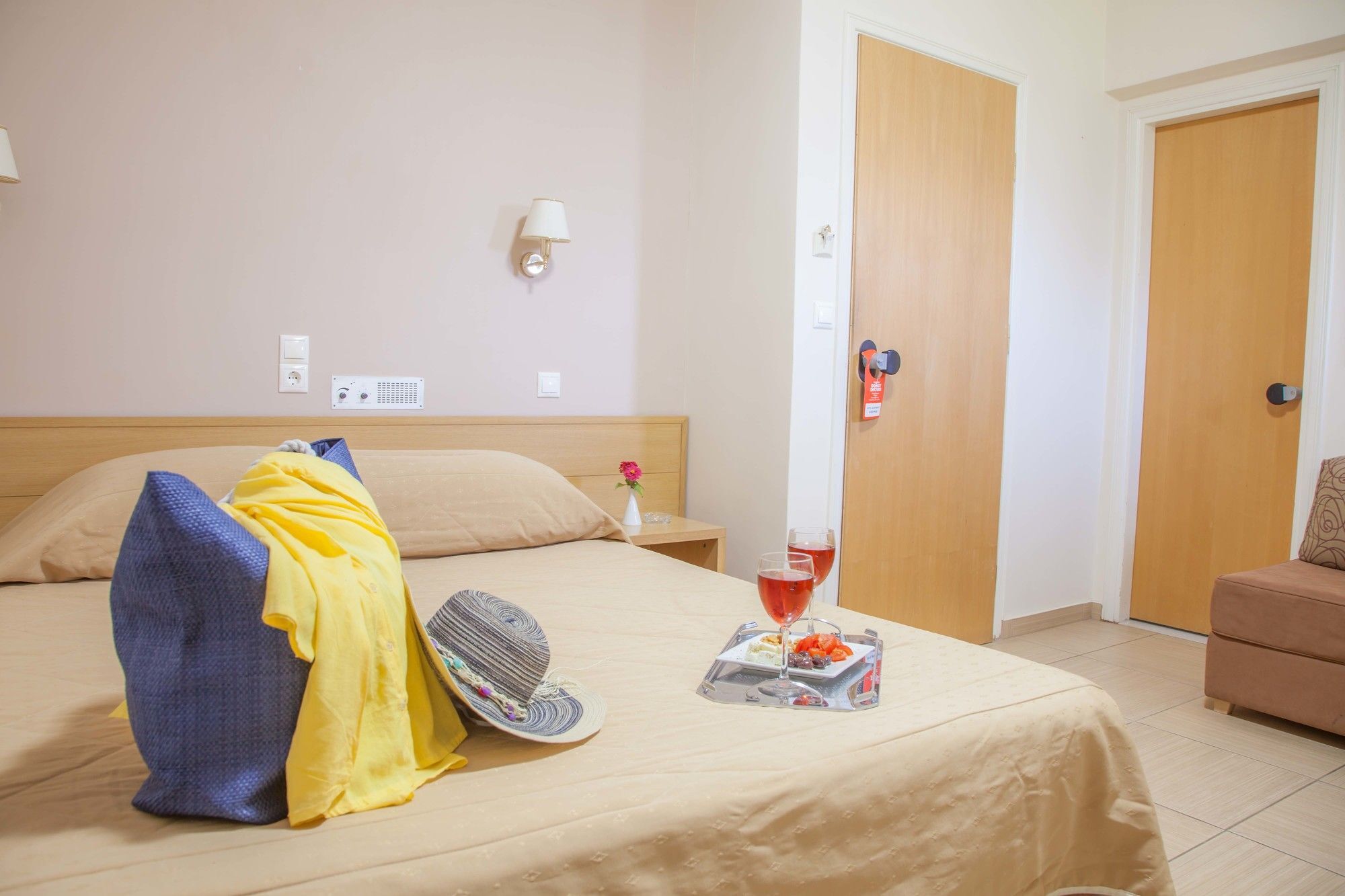 Aparthotel G George Nydri  Esterno foto