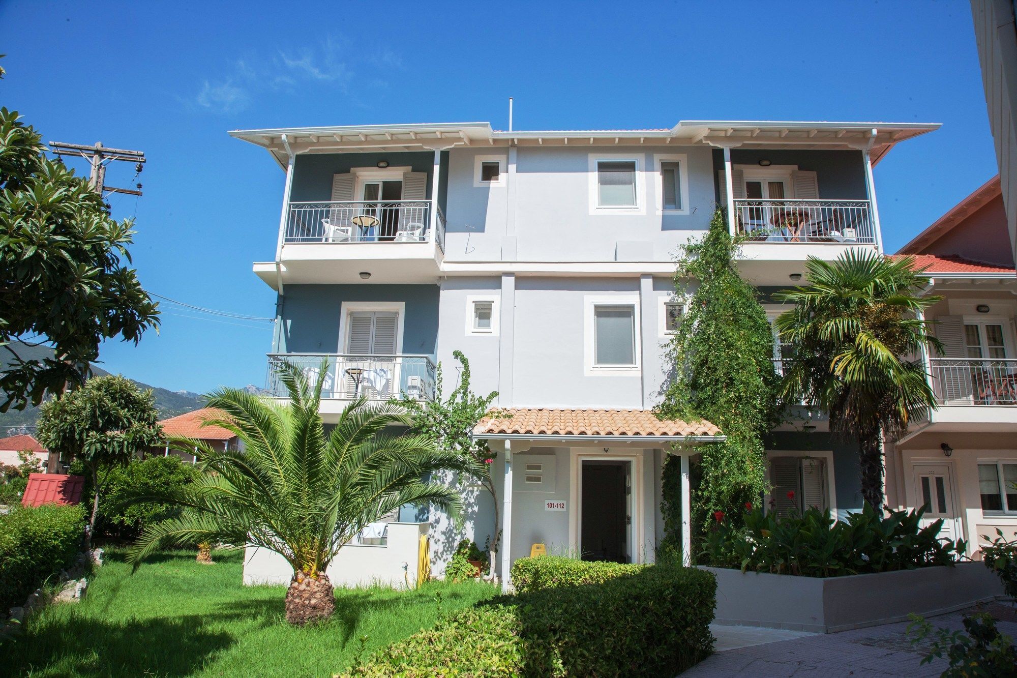 Aparthotel G George Nydri  Esterno foto